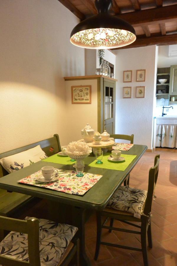 Agriturismo Podere Il Sorbo Campagnatico Buitenkant foto